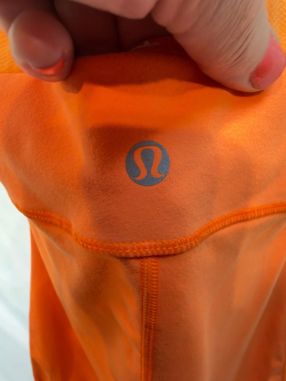 Lululemon Scoop Me Up II tank in Orange Pizzaz size 4